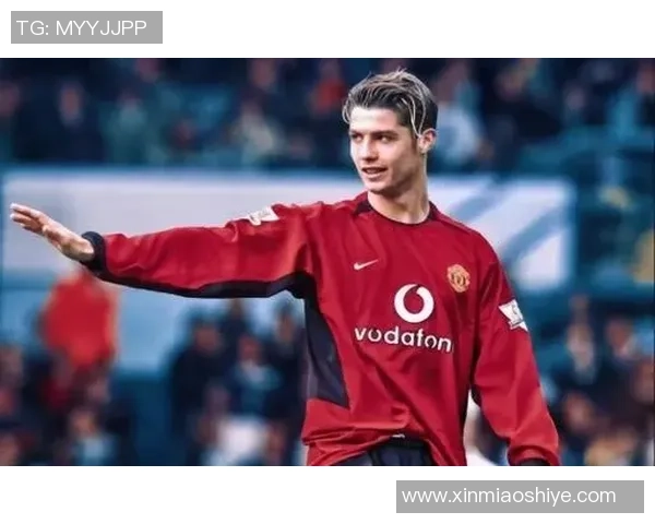 摇花手庆祝动作引发热议的足球巨星是谁 解析其背后的文化与意义