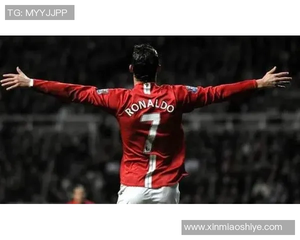 昔日绿茵豪杰再聚首见证足坛传奇岁月温情时刻